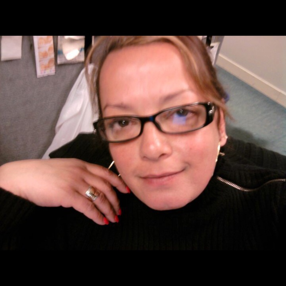 Meet your Posher, Evelyn